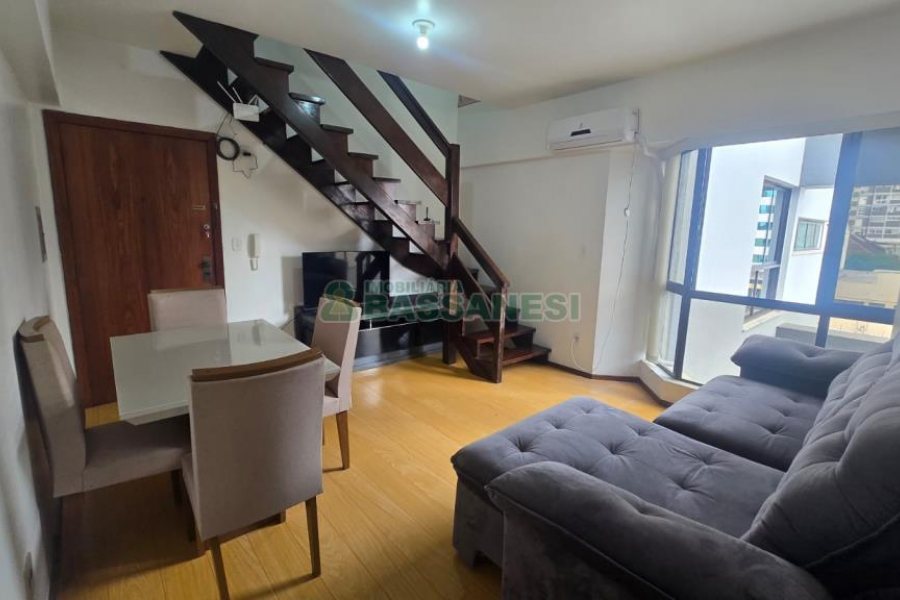 Apartamento com 66m², 2 dormitórios, 1 vaga, no bairro Centro em Caxias do Sul para Comprar