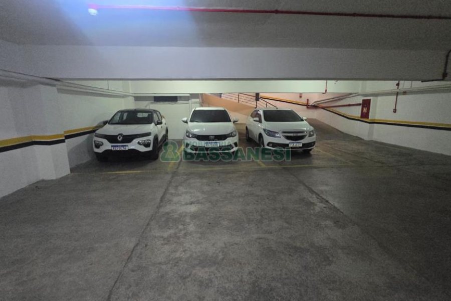 Apartamento com 66m², 2 dormitórios, 1 vaga, no bairro Centro em Caxias do Sul para Comprar