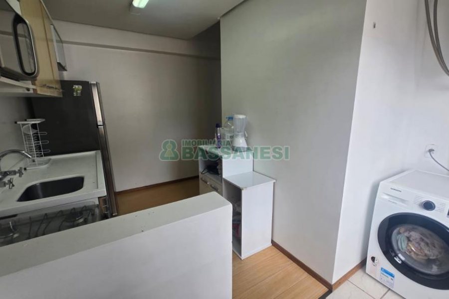 Apartamento com 66m², 2 dormitórios, 1 vaga, no bairro Centro em Caxias do Sul para Comprar