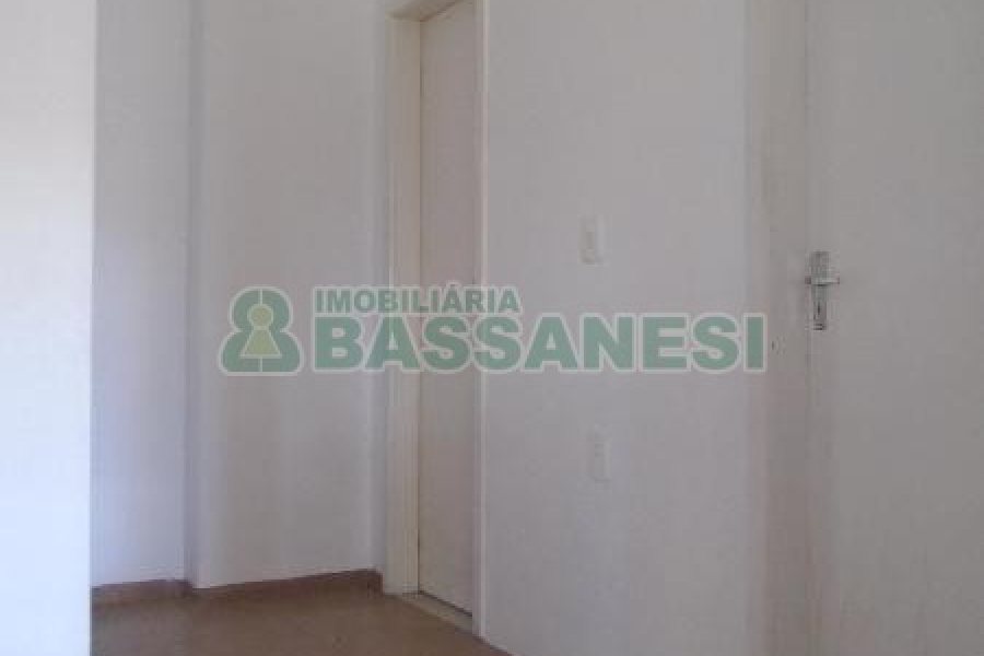 Sala com 100m², no bairro Sanvitto em Caxias do Sul para Alugar