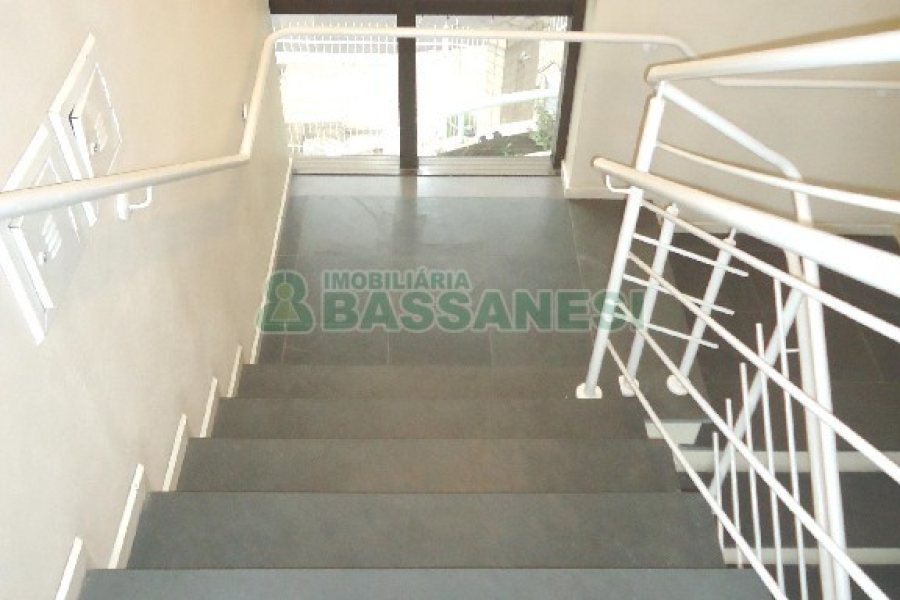 Sala com 100m², no bairro Sanvitto em Caxias do Sul para Alugar