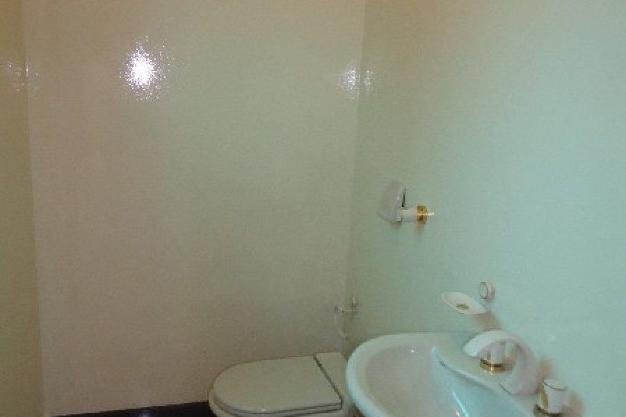 Sala com 101m², 2 vagas, no bairro Centro em Caxias do Sul para Comprar