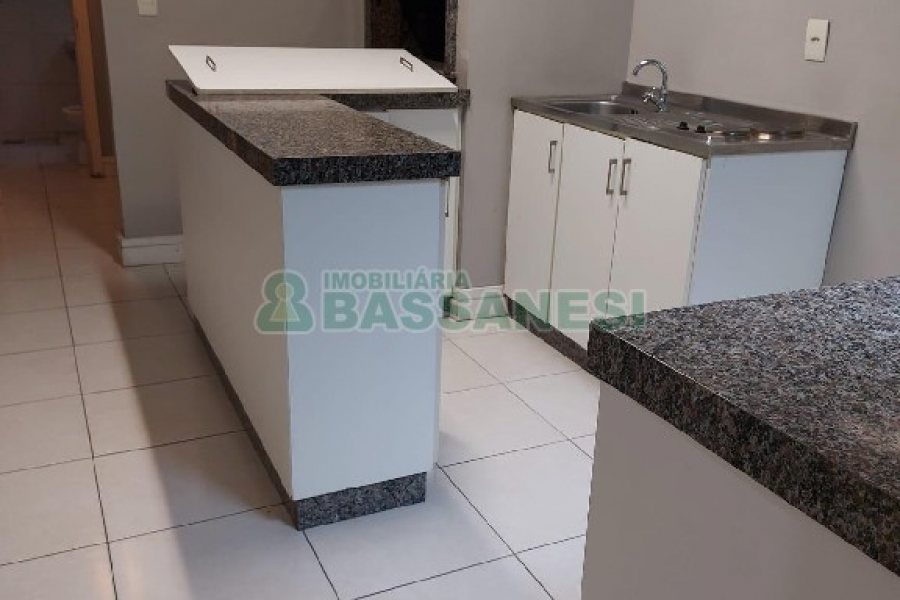 Casa com 250m², no bairro Centro em Caxias do Sul para Alugar