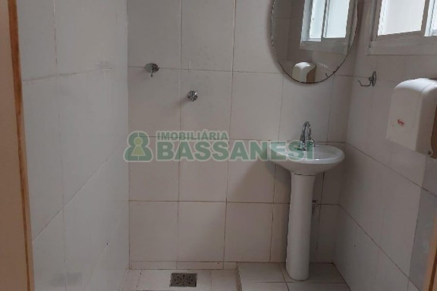 Casa com 250m², no bairro Centro em Caxias do Sul para Alugar