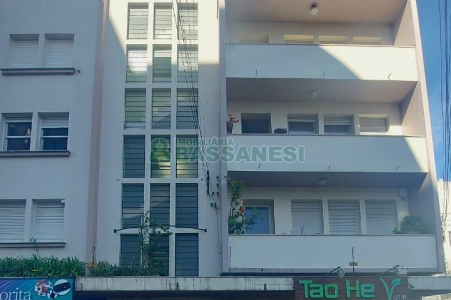 Loja com 80m², no bairro Lourdes em Caxias do Sul para Alugar