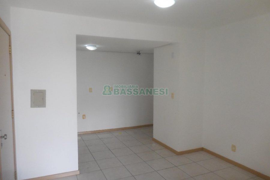 Apartamento com 35m², 1 dormitório, no bairro Centro em Caxias do Sul para Alugar