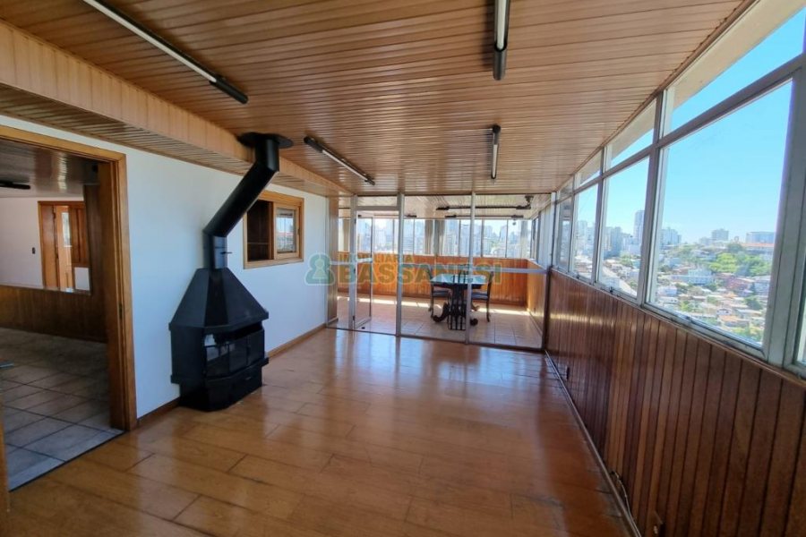 Apto/Cobertura com 207m², 3 dormitórios, 2 vagas, no bairro Rio Branco em Caxias do Sul para Comprar