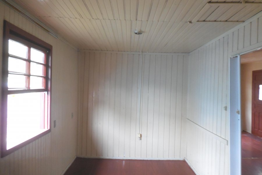 Casa com 99m², 3 dormitórios, 1 vaga, no bairro Rio Branco em Caxias do Sul para Comprar