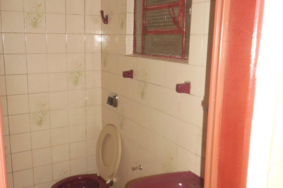 Casa com 99m², 3 dormitórios, 1 vaga, no bairro Rio Branco em Caxias do Sul para Comprar