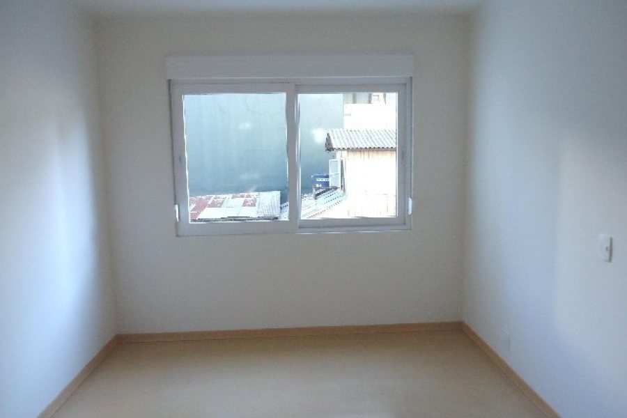 Apartamento com 80m², 2 dormitórios, no bairro Centro em Caxias do Sul para Alugar