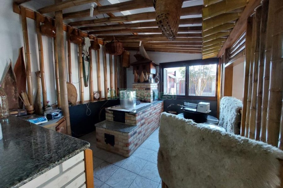 Loja Mobiliada com 153m², no bairro São Ciro em Caxias do Sul para Alugar