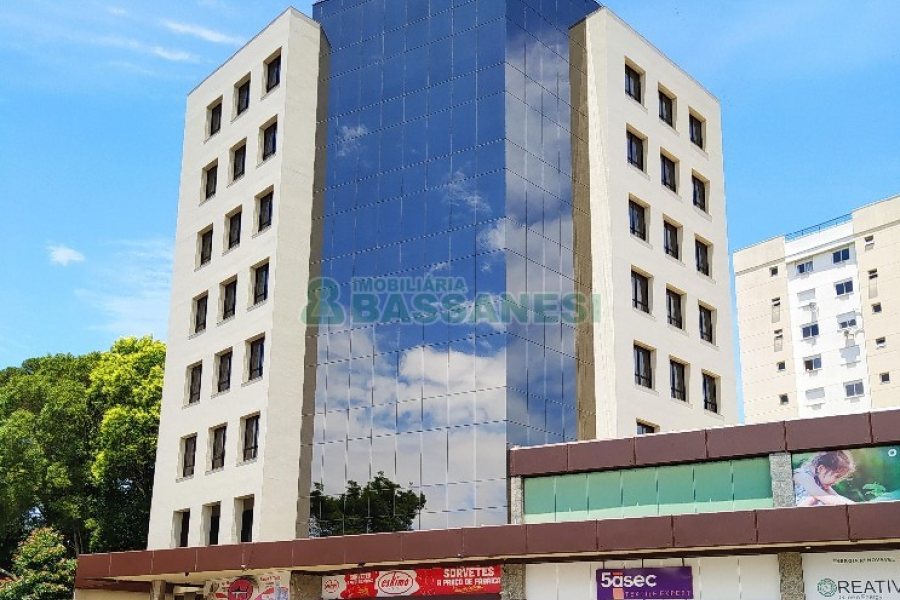 Predio com 1350m², 35 vagas, no bairro Santa Catarina em Caxias do Sul para Alugar