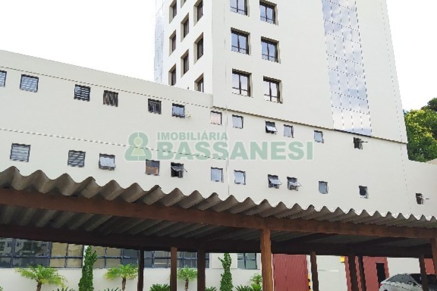 Predio com 1350m², 35 vagas, no bairro Santa Catarina em Caxias do Sul para Alugar