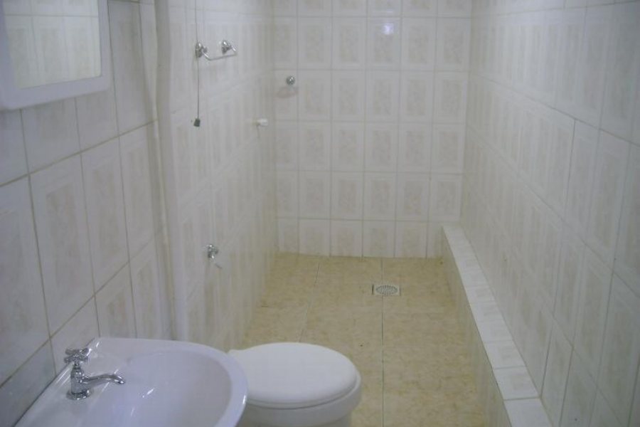 Casa com 40m², 1 dormitório, no bairro Sagrada Família em Caxias do Sul para Alugar