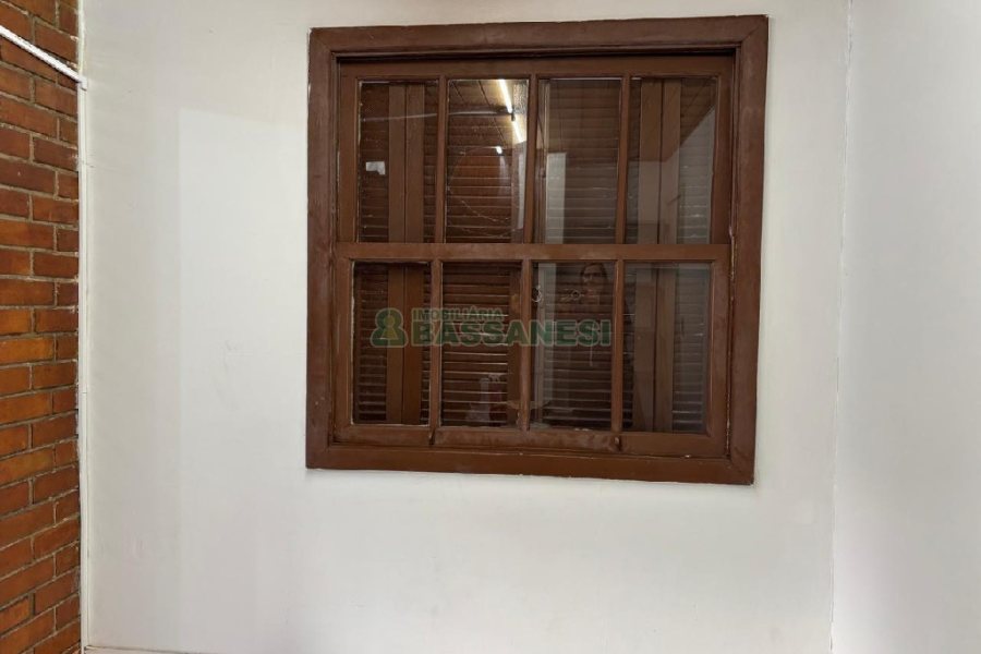 Loja com 35m², no bairro Centro em Caxias do Sul para Alugar