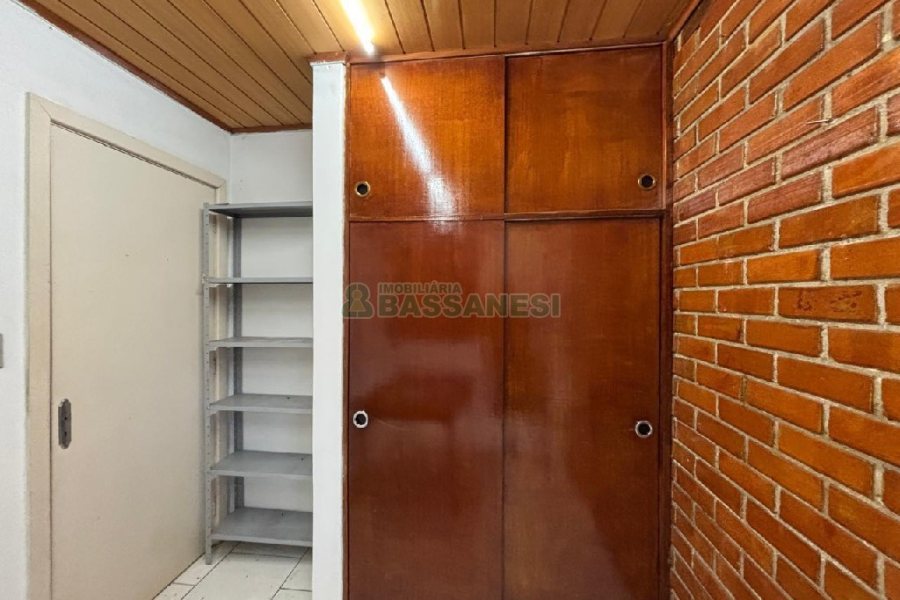 Loja com 35m², no bairro Centro em Caxias do Sul para Alugar