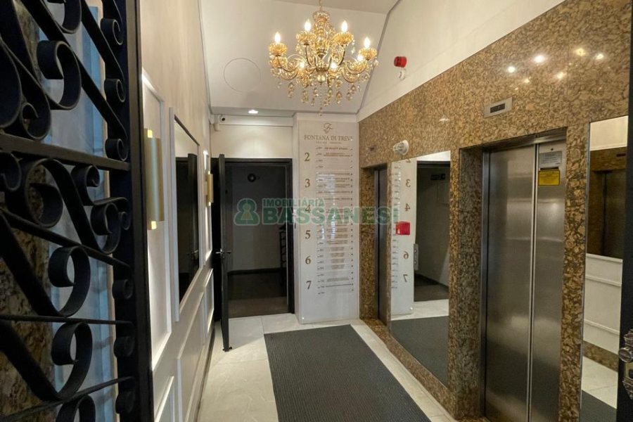 Sala com 84m², no bairro Centro em Caxias do Sul para Comprar