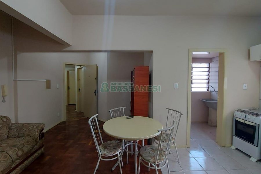 Apto Mobiliado com 35m², 1 dormitório, no bairro Centro em Caxias do Sul para Alugar