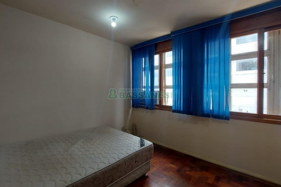 Apto Mobiliado com 35m², 1 dormitório, no bairro Centro em Caxias do Sul para Alugar