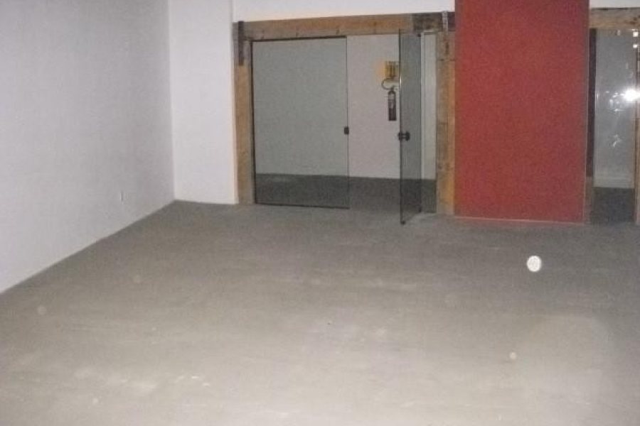 Loja com 350m², no bairro Santa Catarina em Caxias do Sul para Alugar