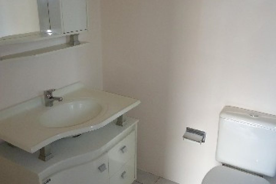 Apartamento com 153m², 3 dormitórios, 2 vagas, no bairro São Leopoldo em Caxias do Sul para Alugar