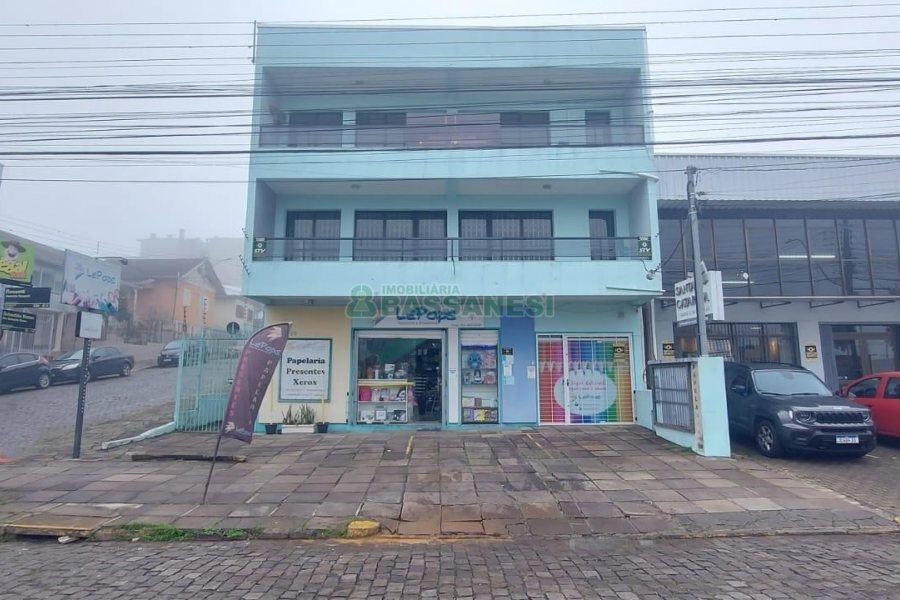 Sala com 95m², no bairro Santa Catarina em Caxias do Sul para Alugar