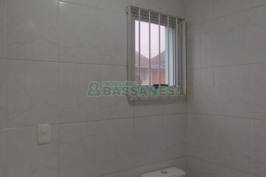 Sala com 95m², no bairro Santa Catarina em Caxias do Sul para Alugar