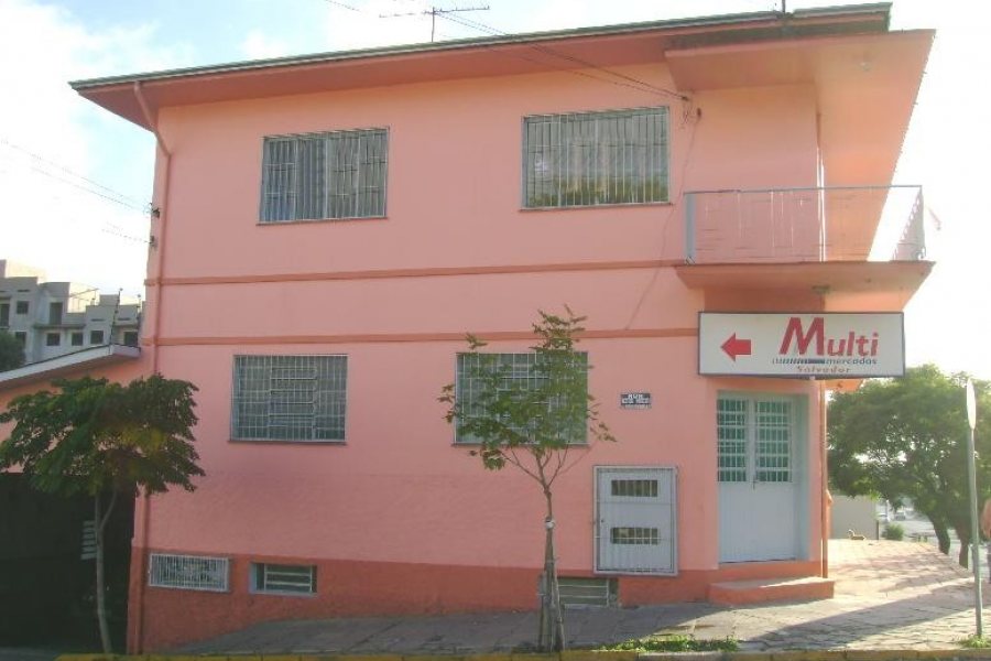 Loja com 140m², no bairro Sagrada Família em Caxias do Sul para Alugar