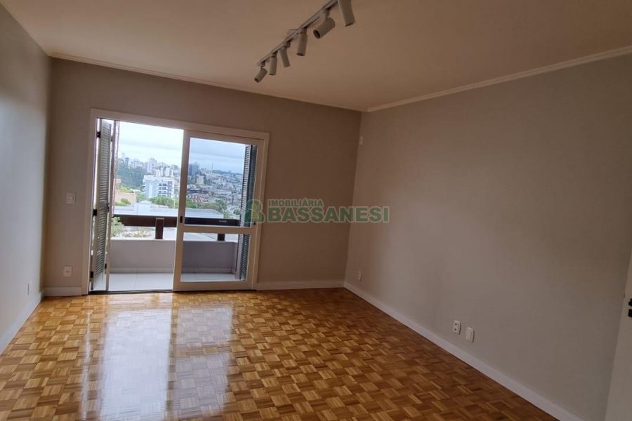 Apartamento com 92m², 2 dormitórios, 1 vaga, no bairro Rio Branco em Caxias do Sul para Comprar