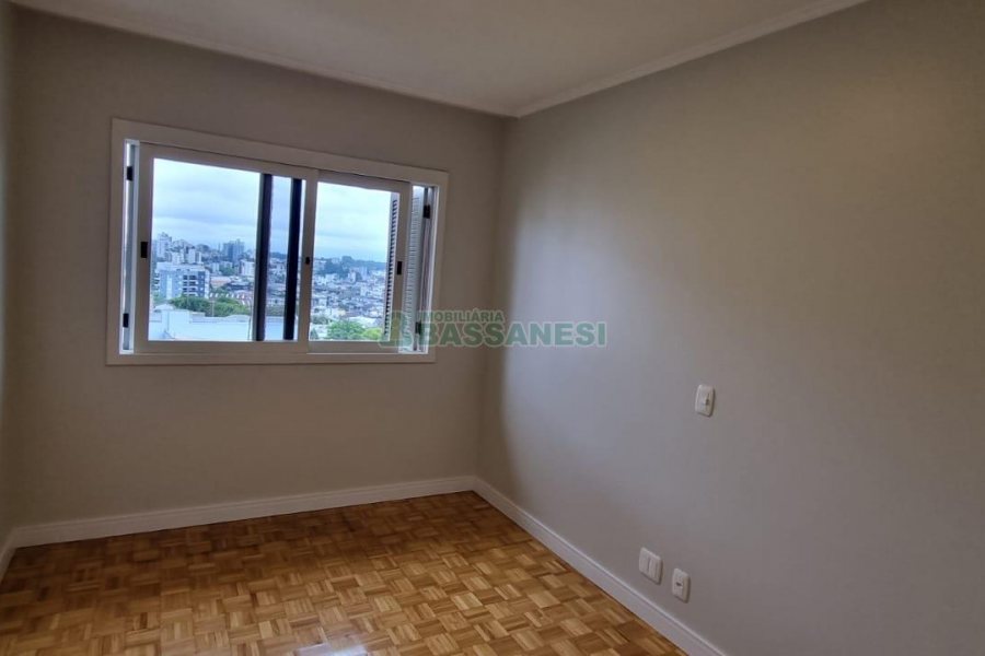 Apartamento com 92m², 2 dormitórios, 1 vaga, no bairro Rio Branco em Caxias do Sul para Comprar
