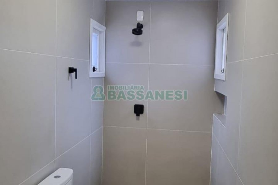 Apartamento com 92m², 2 dormitórios, 1 vaga, no bairro Rio Branco em Caxias do Sul para Comprar