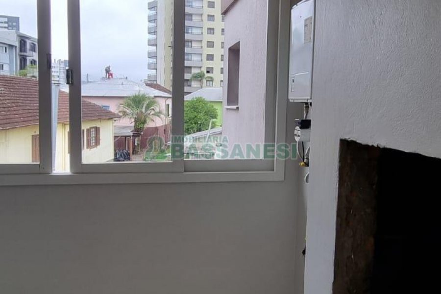 Apartamento com 92m², 2 dormitórios, 1 vaga, no bairro Rio Branco em Caxias do Sul para Comprar