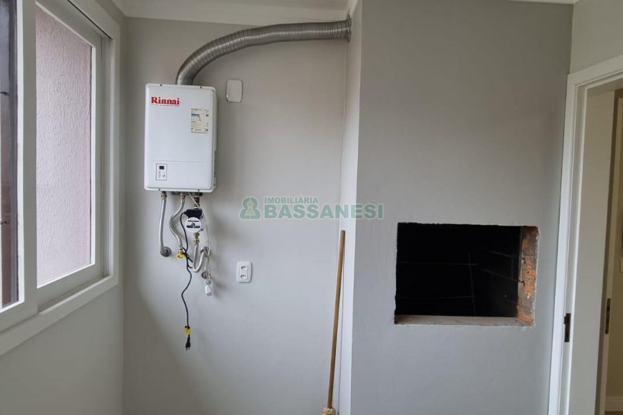 Apartamento com 92m², 2 dormitórios, 1 vaga, no bairro Rio Branco em Caxias do Sul para Comprar