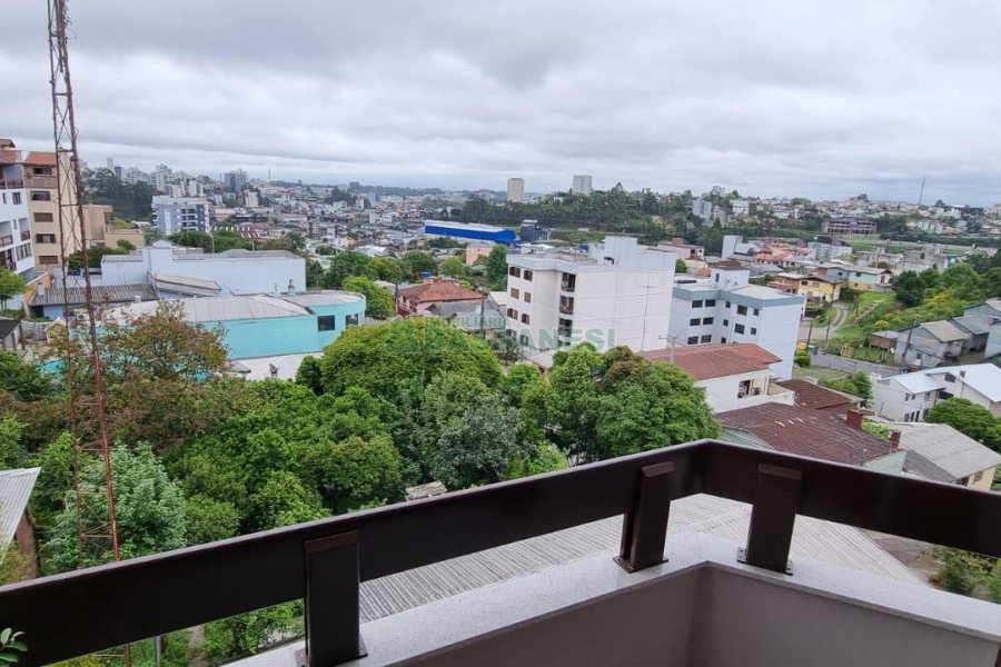 Apartamento com 92m², 2 dormitórios, 1 vaga, no bairro Rio Branco em Caxias do Sul para Comprar