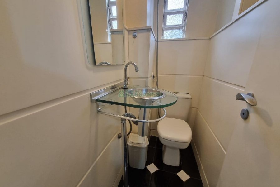 Apto Mobiliado com 85m², 3 dormitórios, 1 vaga, no bairro Centro em Caxias do Sul para Alugar