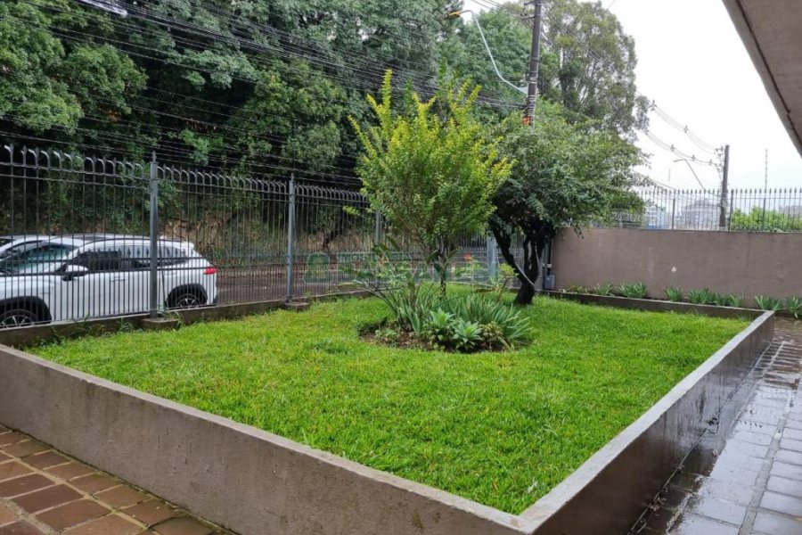 Apartamento com 90m², 2 dormitórios, 1 vaga, no bairro Rio Branco em Caxias do Sul para Comprar