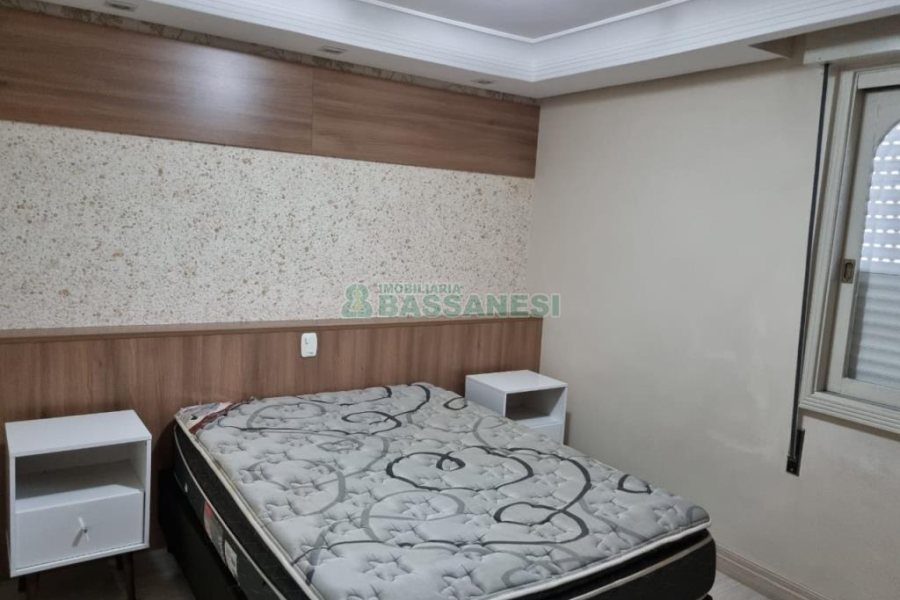 Apartamento com 90m², 2 dormitórios, 1 vaga, no bairro Rio Branco em Caxias do Sul para Comprar