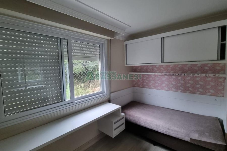 Apartamento com 90m², 2 dormitórios, 1 vaga, no bairro Rio Branco em Caxias do Sul para Comprar