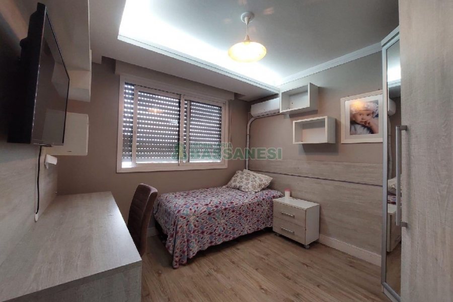 Apto Mobiliado com 95m², 3 dormitórios, 1 vaga, no bairro Cinqüentenário em Caxias do Sul para Alugar