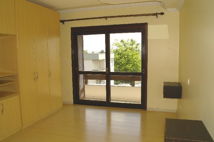 Apto Mobiliado com 140m², 3 dormitórios, 2 vagas, no bairro Bela Vista em Caxias do Sul para Alugar