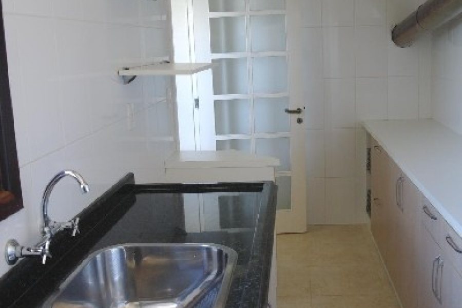 Apto Mobiliado com 140m², 3 dormitórios, 2 vagas, no bairro Bela Vista em Caxias do Sul para Alugar