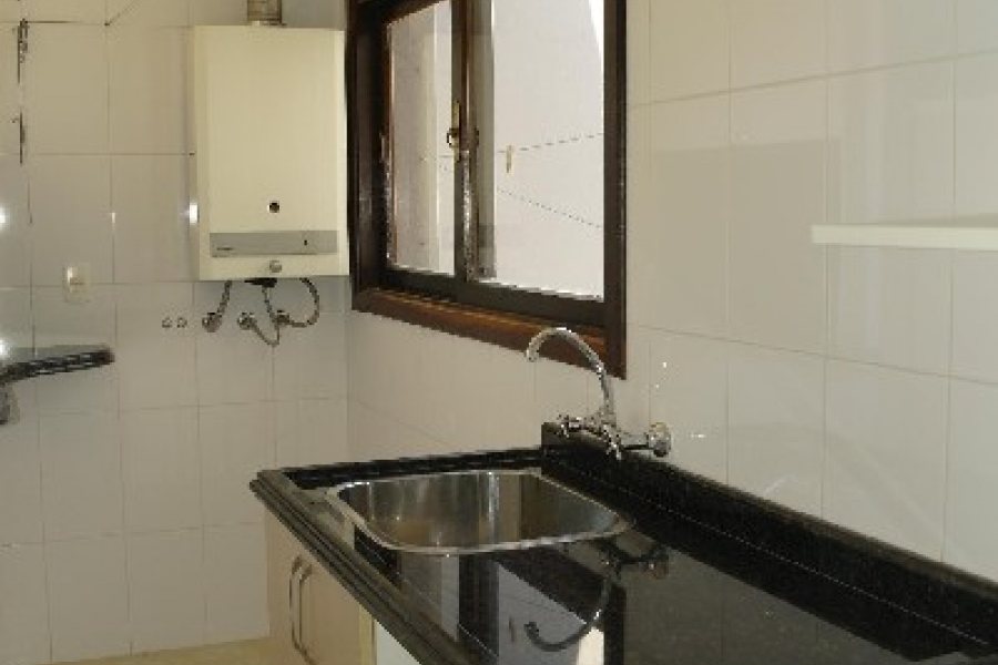 Apto Mobiliado com 140m², 3 dormitórios, 2 vagas, no bairro Bela Vista em Caxias do Sul para Alugar