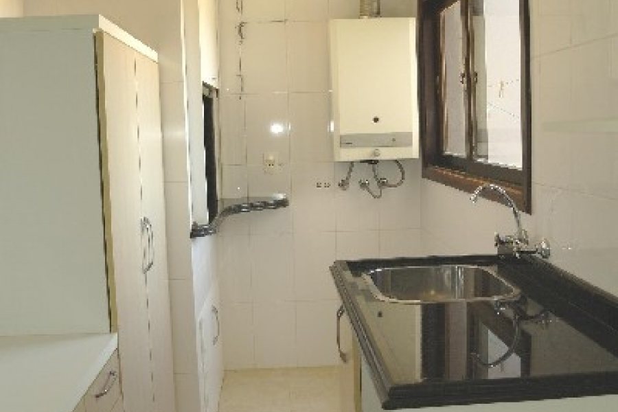 Apto Mobiliado com 140m², 3 dormitórios, 2 vagas, no bairro Bela Vista em Caxias do Sul para Alugar