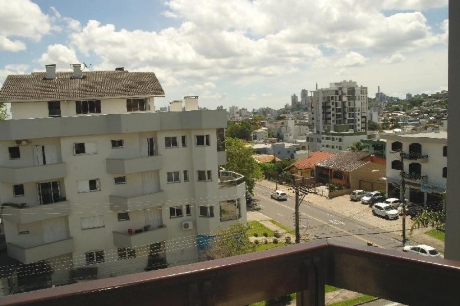 Apto Mobiliado com 140m², 3 dormitórios, 2 vagas, no bairro Bela Vista em Caxias do Sul para Alugar
