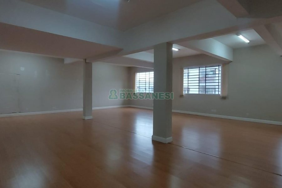 Loja com 192m², no bairro Centro em Caxias do Sul para Alugar