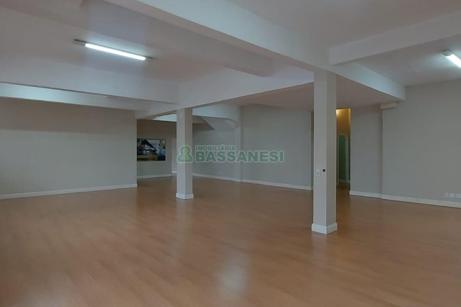 Loja com 192m², no bairro Centro em Caxias do Sul para Alugar