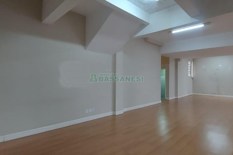 Loja com 192m², no bairro Centro em Caxias do Sul para Alugar