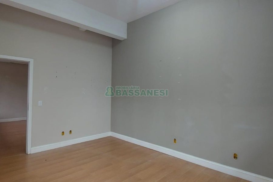 Loja com 192m², no bairro Centro em Caxias do Sul para Alugar