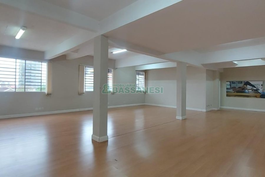 Loja com 192m², no bairro Centro em Caxias do Sul para Alugar