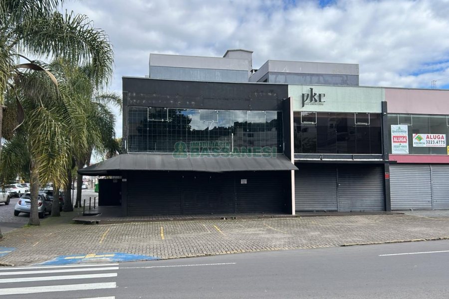 Loja com 200m², no bairro Centro em Caxias do Sul para Alugar